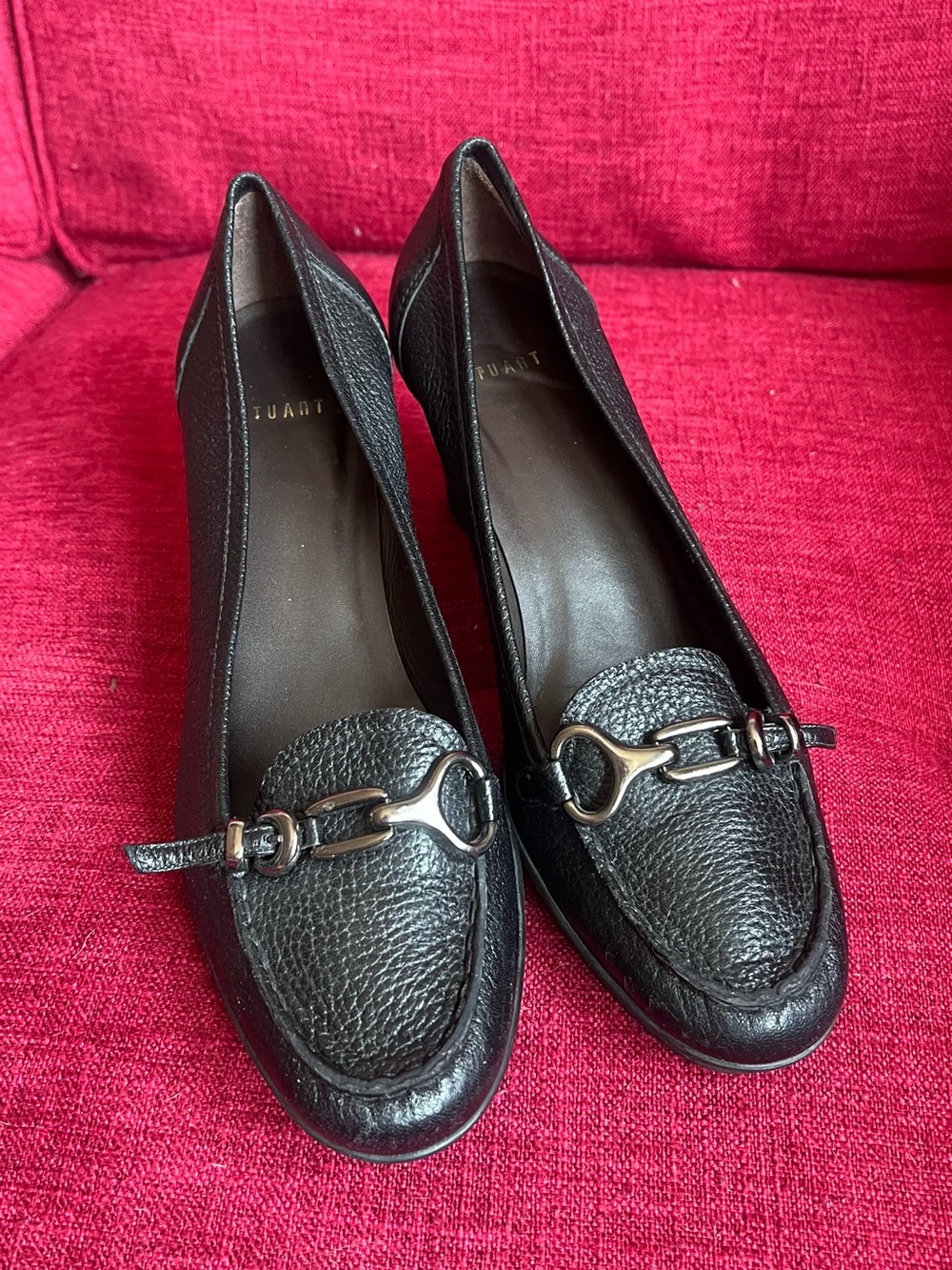 Stuart Weitzman Black Pebbled Leather Loafer Heels Size 9.5 Narrow